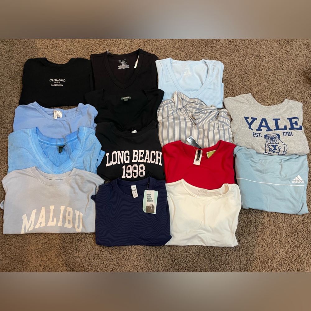 bundle of women’s tees
